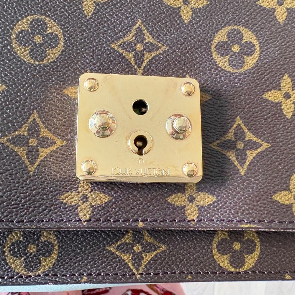 LOUIS VUITTON ❤️ Monogram Monceau Shoulder / Crossbody 2 Way Bag - Picture 7 of 16